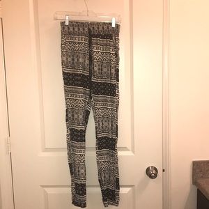 Rue 21 Cuffed Pattern Pants